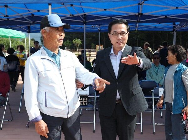 추동 가래울천 비점오염저감사업 준공식 사진 (사진=대전 동구 제공)