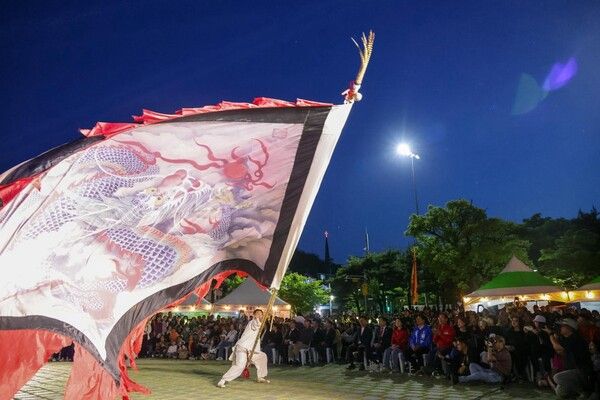 대전 대덕구는 25일 지역 대표 역사인물인 동춘당 송준길 선생의 사상과 업적을 기리기 위한 ‘제29회 동춘당문화제’를 성공적으로 마쳤다. (사진=대덕구청 제공)