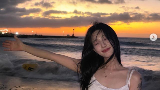 사진=율희 인스타그램