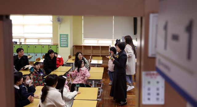 내년 초교 입학생&nbsp;예비소집&nbsp;시작…