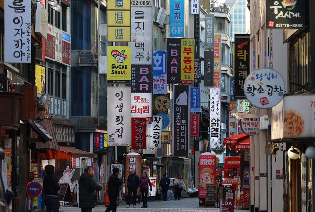 '지방계약 특례' 내년 상반기까지 연장…