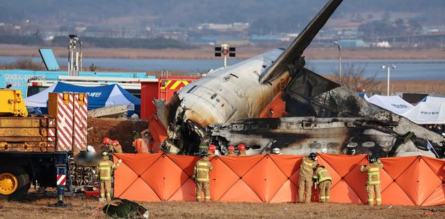 조류충돌 경고→메이데이→착륙 시도→랜딩기어 없이 착륙·충돌[연합뉴스]