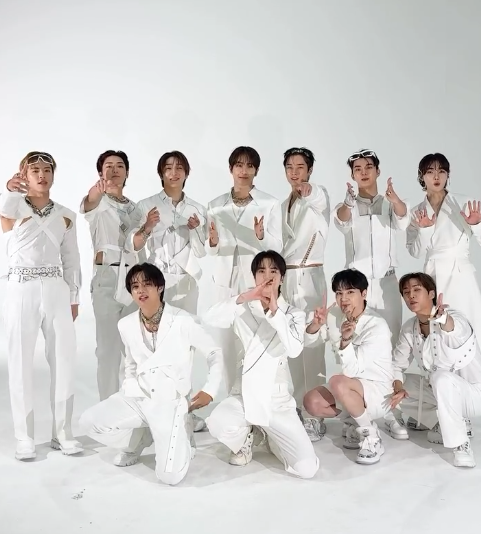 사진=더보이즈SNS