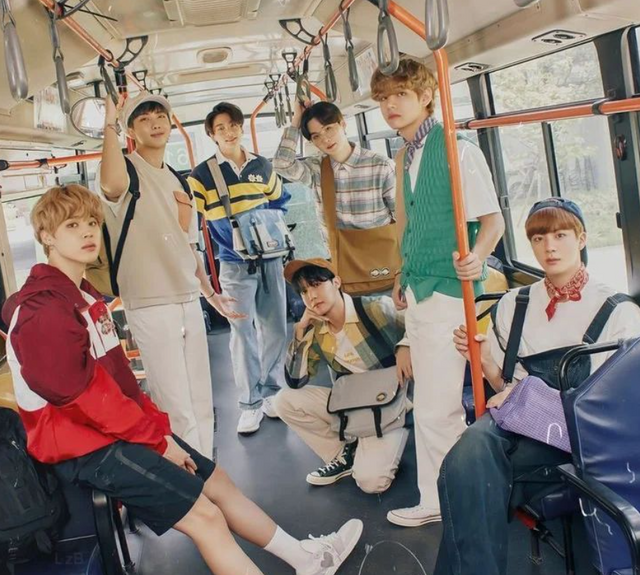 사진=방탄소년단 공식 sns