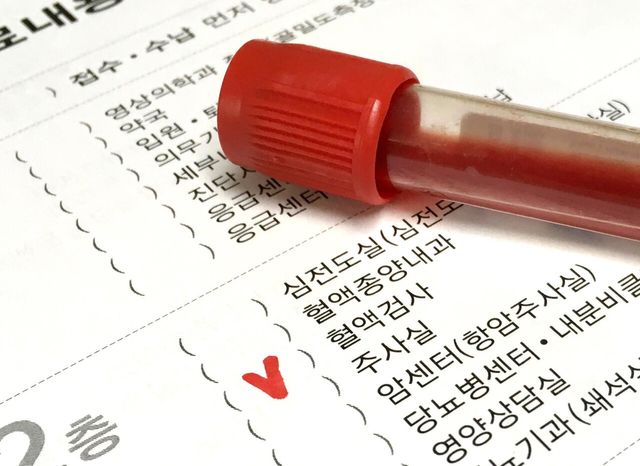 혈액검사 횟수 천차만별 '평균 12배까지'…