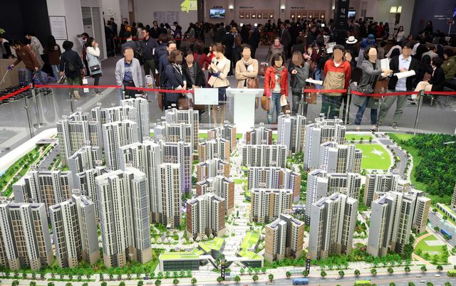 '신분' 돼버린 강남 아파트…보행로·초교 놓고 단지 간 쟁탈전[연합뉴스]