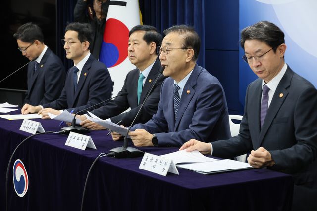 대출한도&nbsp;6→4→2억 또 축소…고가주택·갈아타기 수요 누른다[연합뉴스]