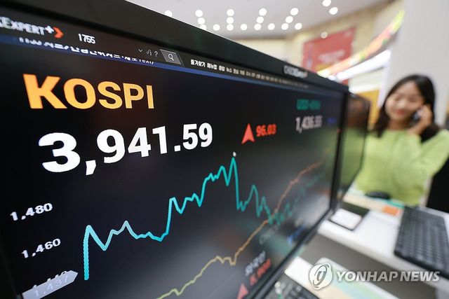 &nbsp;'아찔'&nbsp;상승장에 증시 대기금·빚투 고공행진[연합뉴스]