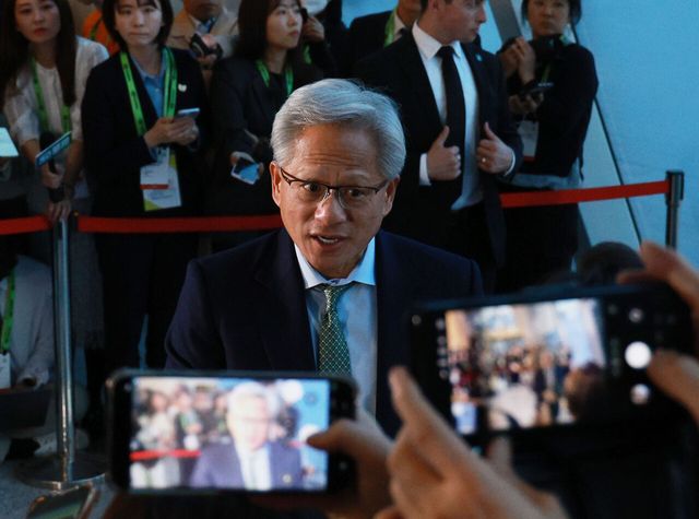 젠슨황, 1박2일 방한 마치고 출국…마지막 식사는&nbsp;컵라면[연합뉴스]