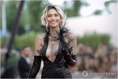 마이클 잭슨 딸 