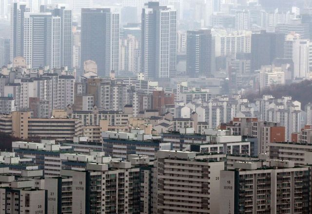 전셋값&nbsp;강세에 올해 서울 아파트 갱신계약 절반이 갱신권 썼다[연합뉴스]