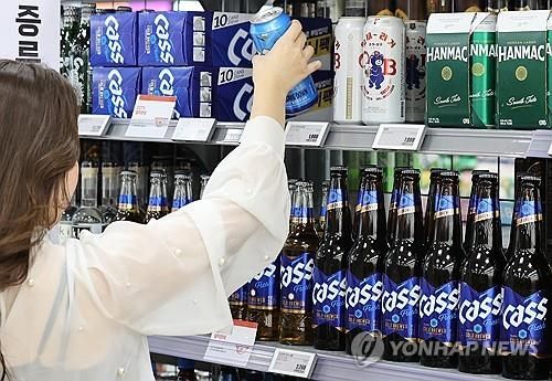 맥주도 오른다…점유율 1위 카스 가격 1년 반 만에 인상[연합뉴스]