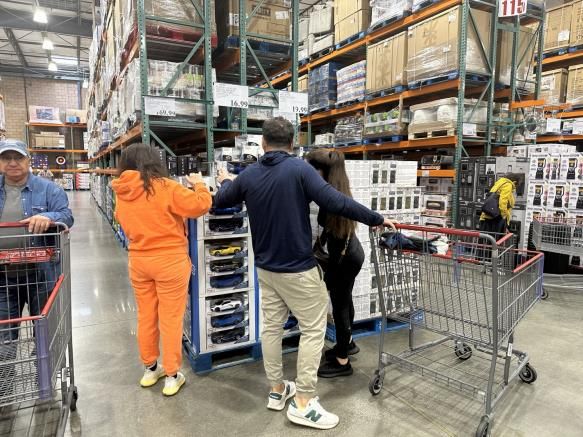 '관세전쟁'에 美 서민들 한숨…