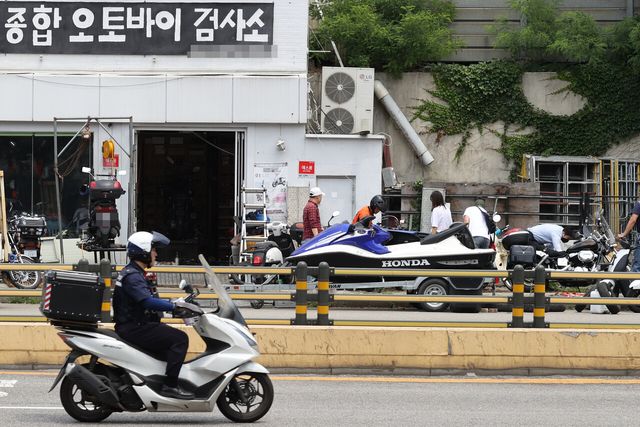 내일부터&nbsp;오토바이도 안전 검사 의무화…운행 안전성 높인다[연합뉴스]