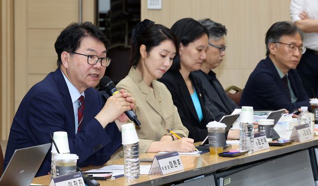 노동부&nbsp;'주 4.5일 근무제' 도입 계획 국정위에 보고[연합뉴스]