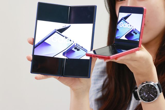 '갤럭시=아재폰' 인식 깨졌다…내달 삼성·애플 맞대결[연합뉴스]