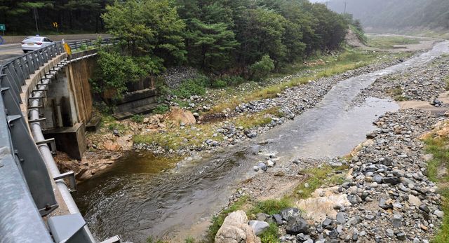 오봉저수지&nbsp;저수율 30% 돌파에 도암댐 방류까지…강릉시민 숨통[연합뉴스]