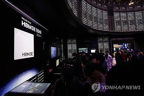 칩&nbsp;쌓을수록&nbsp;'은'이 마른다…AI가 부른 귀금속의 변신[연합뉴스]