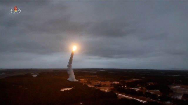 북,&nbsp;이틀&nbsp;연속 탄도미사일 발사…'적대 불변' 대남 무력시위(종합2보)[연합뉴스]