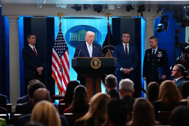 대파국&nbsp;직전&nbsp;핸들&nbsp;꺾었다…'종전'까진&nbsp;험로&nbsp;예상[연합뉴스]