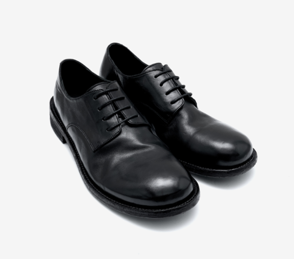 &nbsp; &nbsp; &nbsp; &nbsp; &nbsp; &nbsp; &nbsp; &nbsp; &nbsp; &nbsp; &nbsp; 브랜드 '킨치' 구두 808&nbsp; &nbsp;(사진: 킨치 제공)