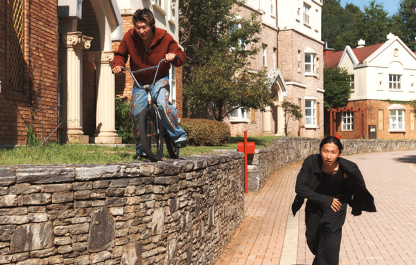 &nbsp; &nbsp; &nbsp; &nbsp; &nbsp; &nbsp; &nbsp; 브랜드 '킨치' 화보&nbsp;(사진: '킨치' 홈페이지)