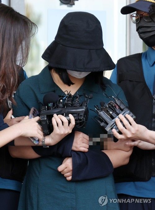 정유정 (사진출처 : 연합뉴스)