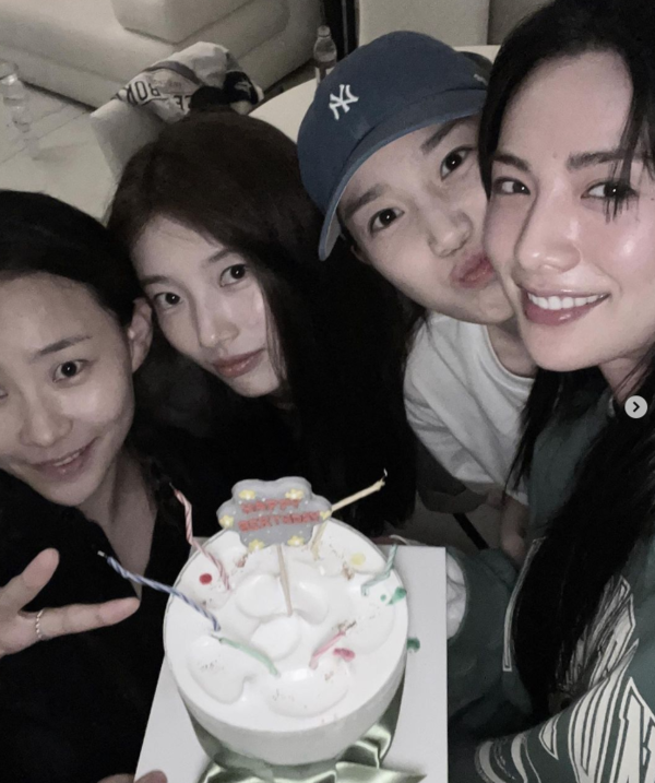 조현아, 수지, 장희령, 나나 (사진출처 : 나나 인스타그램)