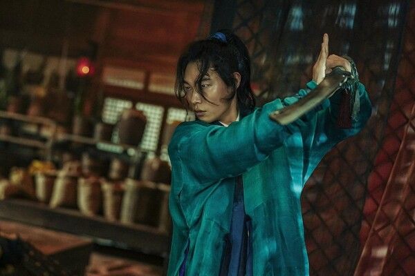 영화 '외계+인' 2부 중 (사진출처 : CJ ENM)