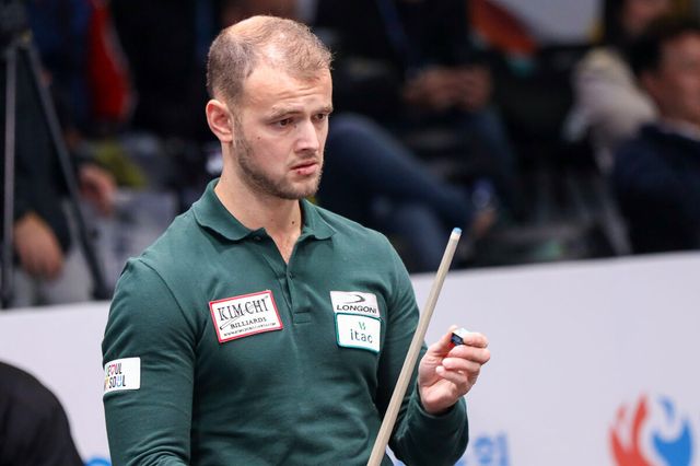 조명우에게 아깝게 진 수마뉴.