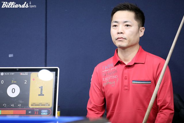 강인수는 프로 원년부터 드림투어(2부)에서 뛰다가 지난 2021-22시즌 2차전을 우승하고 1부 투어에 입성했다.