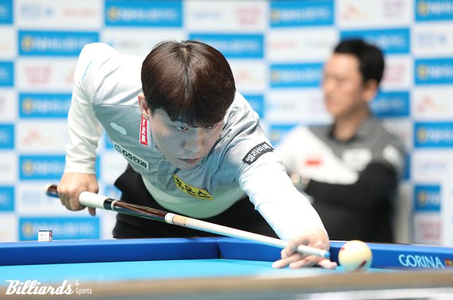 16강전에서 황득희와 대결 중인 최성원. 사진=고양/이용휘 기자