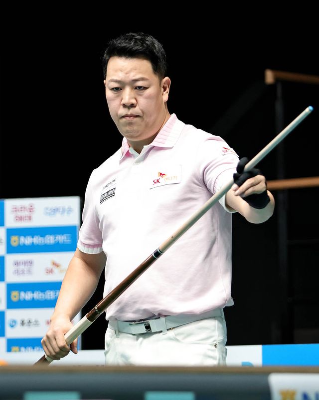 강동궁(SK렌터카)이 7차 투어 '하이원리조트 PBA 챔피언십' 128강전에서 정성민과 승부치기 접전 끝에 어렵게 승리를 거두고 64강에 진출했다.&nbsp; 사진=PBA 제공