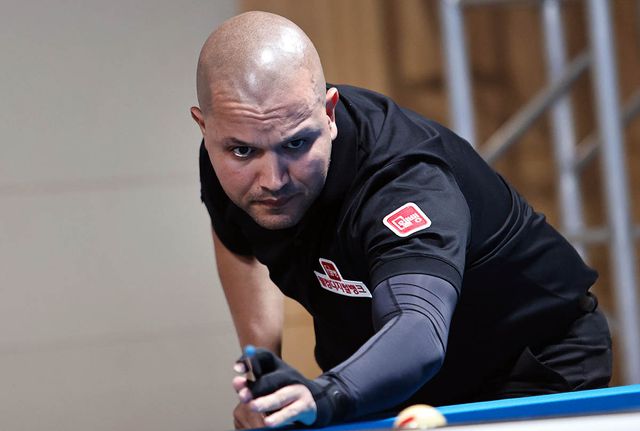 비롤 위마즈(웰컴저축은행)는 세트스코어 0-2에서 장타 두 방으로 2-2 동점을 만든 뒤 승부치기에서 3점을 치며 정호석에게 역전승을 거뒀다.