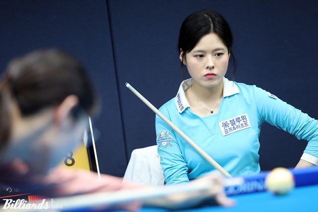 'NH농협카드 LPBA 챔피언십' 64강전에서 서한솔(블루원리조트)는 히다 오리에(SK렌터카)와 치열한 접전 끝에 2점 차로 아쉬운 분패를 당했다.&nbsp; 사진=고양/이용휘 기자