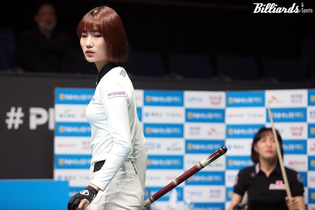 용현지는 이번 8강전에서 최혜미의 장타 두 방에 막혀 실력 발휘를 하지 못하고 아쉽게 탈락했다.