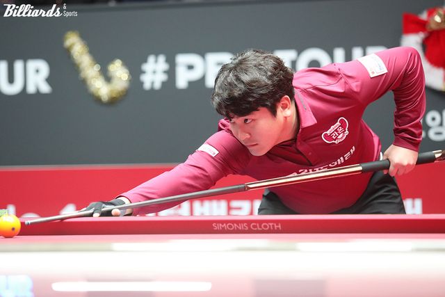 1세트를 행운의 뱅크샷으로 마무리 지은 오태준.