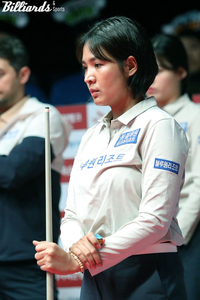 스롱은 이날 6세트 경기에서 한지은을 상대로 설욕전에 나선다. 블루원리조트 역시 전날 패배로 2일 차 에스와이전 승부가 중요해졌다.