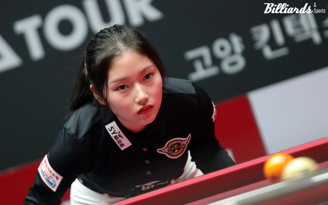 한지은은 8일 벌어지는 하나카드전에서 6세트에 김가영과 맞승부가 예고돼 있다. 이번 경기에서 6세트 승부가 이어질지 주목된다.