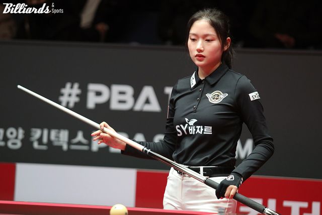 7일 열린 '웰컴저축은행 PBA 팀리그 2023-2024' 4라운드 3일 차 경기에서 NH농협카드가 에스와이를 4-0으로 완파하면서 6세트에 예정된 한지은-김민아의 승부가 무산됐다.&nbsp; &nbsp;사진=고양/김민영 기자