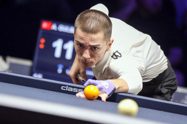 '2006년생 신성' 부라크 하샤쉬(튀르키예)의 '17세 최연소' 도전이 막을 내렸다. 종전 조명우(실크로드시앤티-서울시청)의 '18세 최연소' 기록은 8강까지 깨졌고, 준결승 하나는 남게 됐다.&nbsp; 사진=파이브앤식스 제공