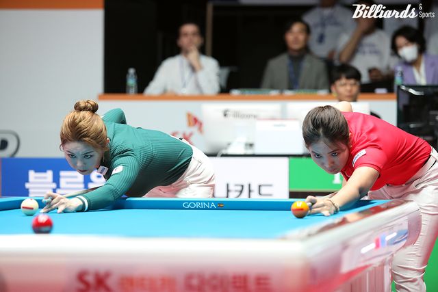 '당구 여제' 김가영(하나카드)과 '캄보디아 당구 여왕' 스롱 피아비(블루원리조트)가 16일 3라운드 맞대결을 벌인다.