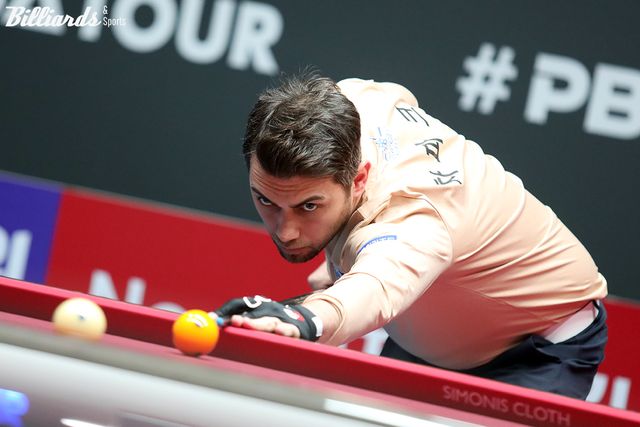 7세트에서 잔 차파크(튀르키예)가 6:10에서 극적인 5점타를 터트려 11:10으로 승리한 블루원리조트는 NH농협카드를 세트스코어 4-3으로 꺾고 마지막 날 PS행 도전 기회를 잡았다.