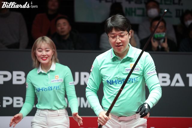 4세트 혼합복식에서 최강 케미를 보여준 오성욱과 김보미.