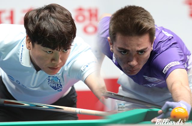 우리금융캐피탈 강민구(왼쪽)와 하이원리조트의 '무서운 10대' 부라크 하샤시(오른쪽)의 대결이 3세트에 벌어진다.