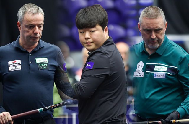 네덜란드에서 개막한 '베겔 3쿠션 당구월드컵 2024'에서 딕 야스퍼스(왼쪽)와 조명우(가운데), 프레데리크 쿠드롱(오른쪽)이 우승에 도전한다.&nbsp; 사진=SOOP 제공