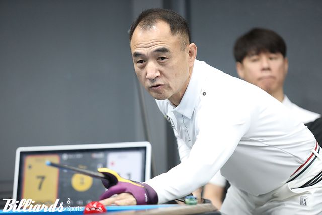 승부치기에서 3:2로 배정두를 꺾고 64강에 오른 이승진