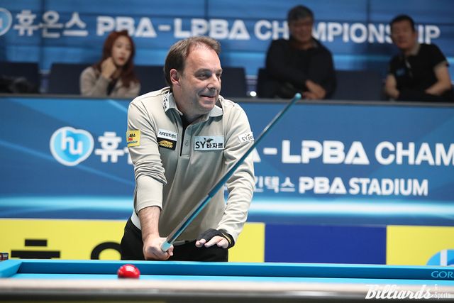 산체스는 베트남의 응오딘나이(SK렌터카)에게 1-3으로 져 32강에서 탈락했다.