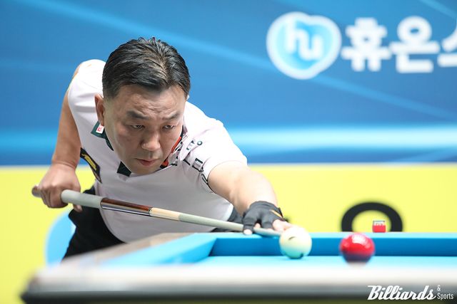 프로당구 데뷔 후 처음 16강에 진출한 김현석.