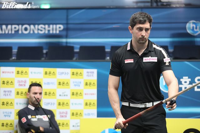 카시도코스타스를 꺾고 이번 24-25시즌에 네 번째 16강에 진출한 다비드 마르티네스(크라운해태).